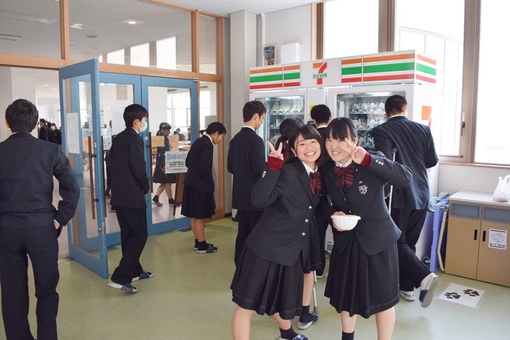 徹底的に顧客満足度を追求 福岡県でもっとも選ばれる学校に 九州国際大学付属高等学校 ユニヴ プレス
