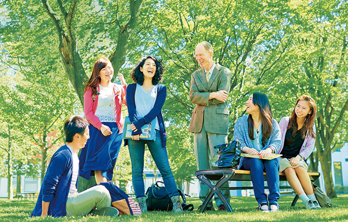 札幌で育む 豊かな教養と 国際的視野 北海道屈指の 文系総合大学 ユニヴ プレス